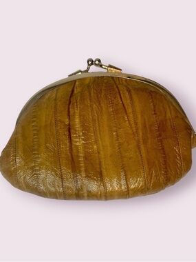 Genuine Eel Skin Leather Vintage Clutch Bag Change Purse Camel Brown Kiss Lock